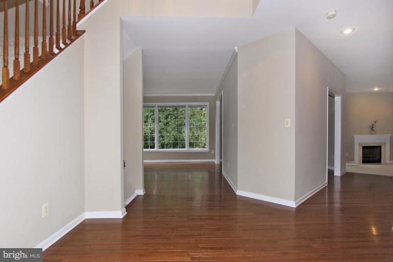 1202 Night Star Court Reston, VA 20194 - Photo 26 of 30 Unique #1