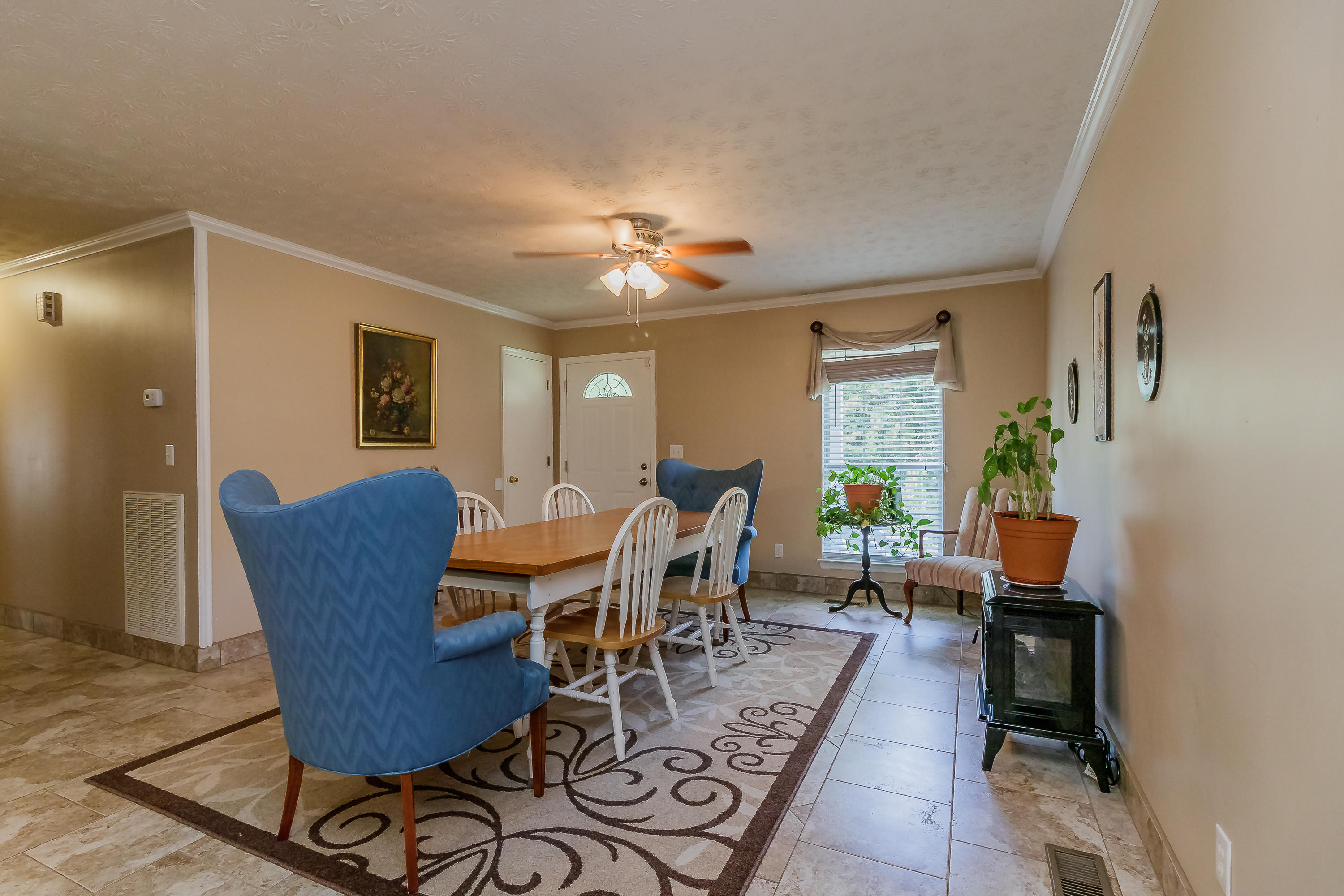 239 West Rogers Road LaFayette, GA 30728 - Photo 13 of 50 Kitchen Dining