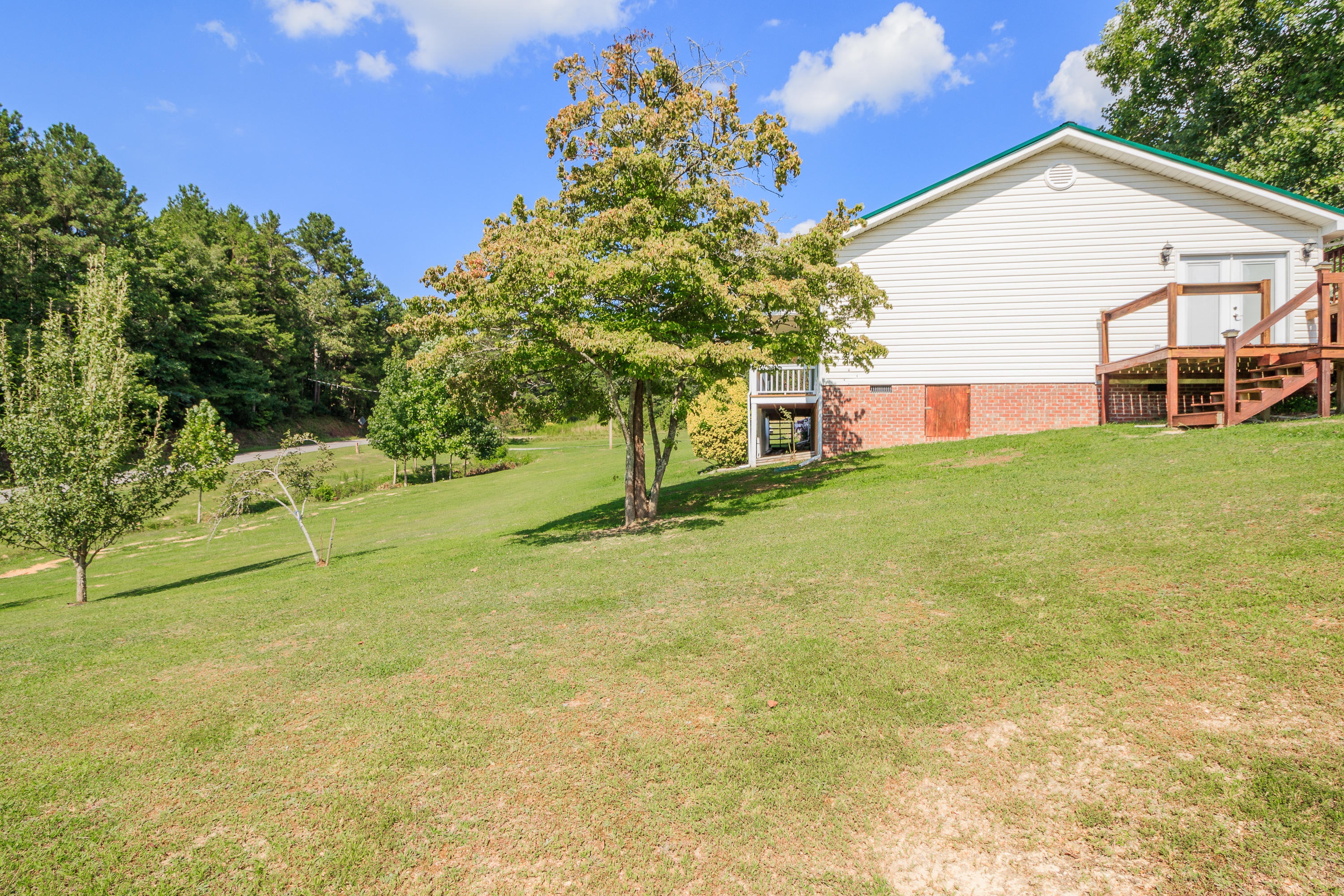 239 West Rogers Road LaFayette, GA 30728 - Photo 49 of 50 Side of House