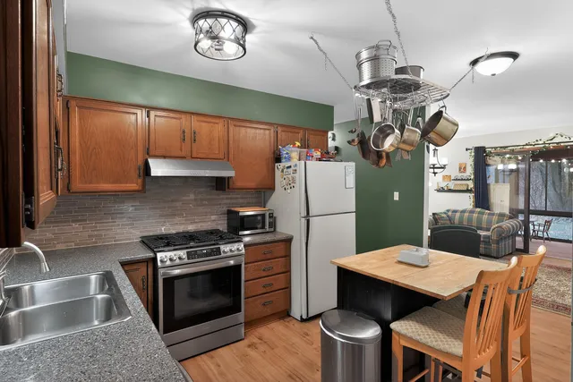 $219,900 | 19 Old Mill Drive, Unit 19, Holland, MI 49423