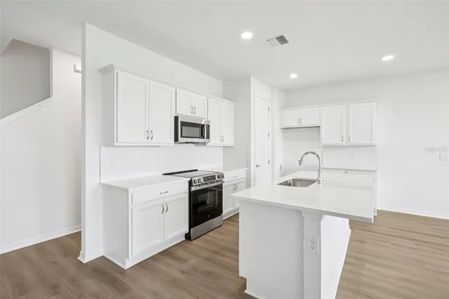 $399,990 | 31451 Spanish Msn Road, San Antonio, FL 33576