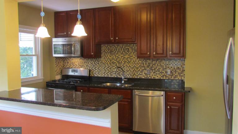 5925 Yorkwood Road Baltimore, MD 21239 - Photo 16 of 18 Kitchen