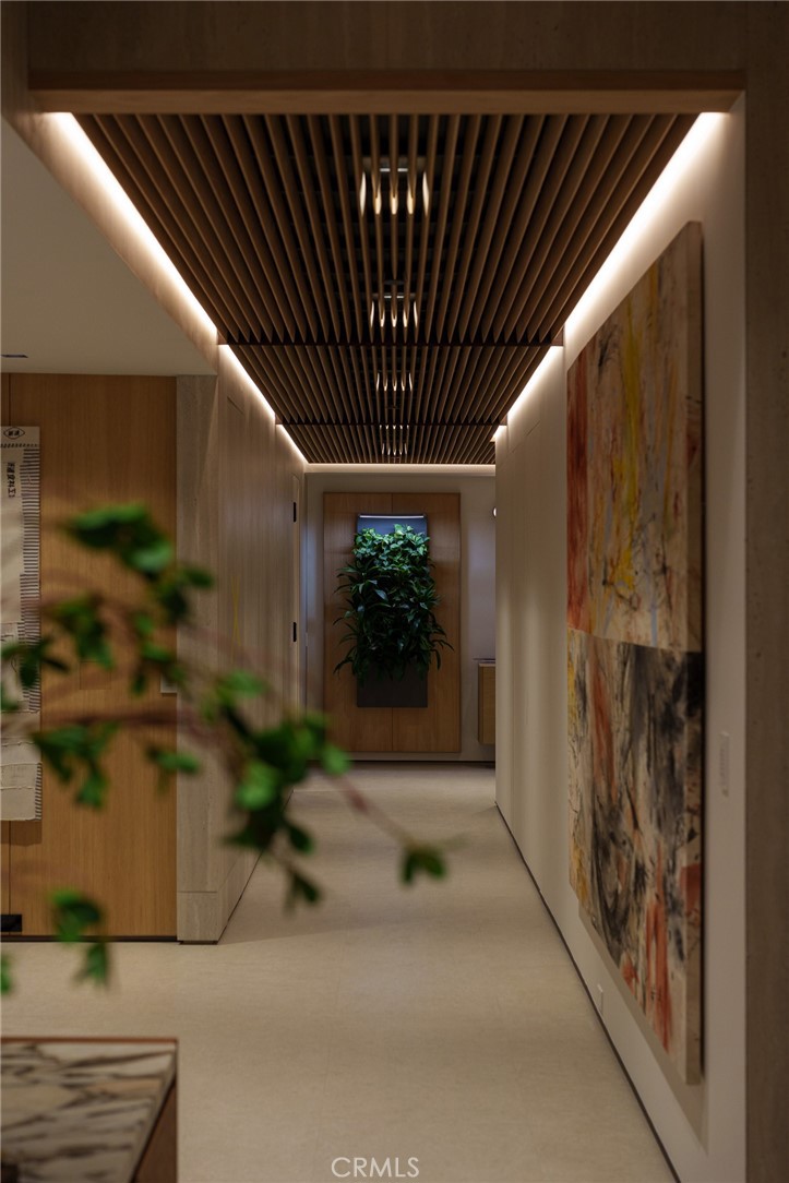 3187 Oakdell Road Studio City, CA 91604 - Photo 14 of 63 a view of entryway