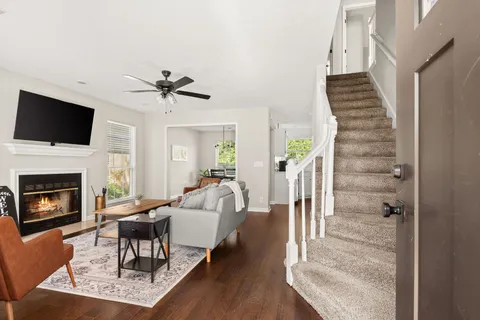 $424,900 | 705 Sweetwater Circle, Hermitage, TN 37076