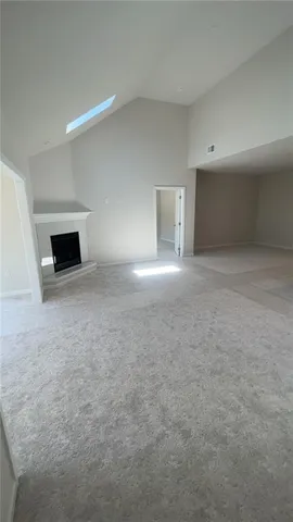 a view of empty room with window