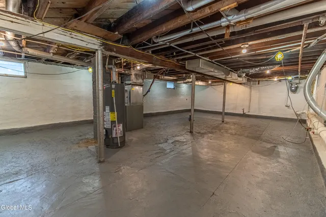 $284,999 | 451 Summer Street, Rotterdam, NY 12306