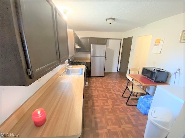 7001 Colfax Road Cleveland, OH 44104 - Photo 10 of 35