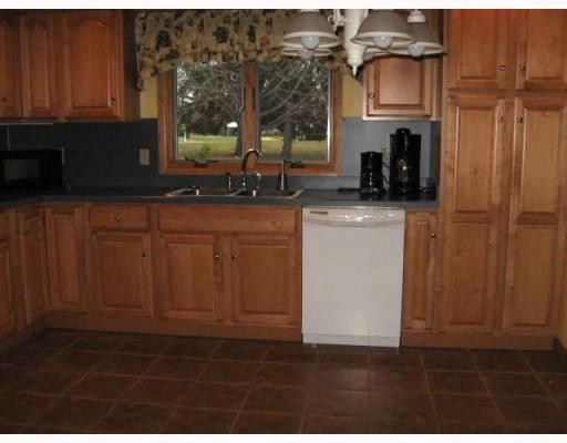1290 Kimberly Road Sharon, PA 16146 - Photo 3 of 10 Kitchen.