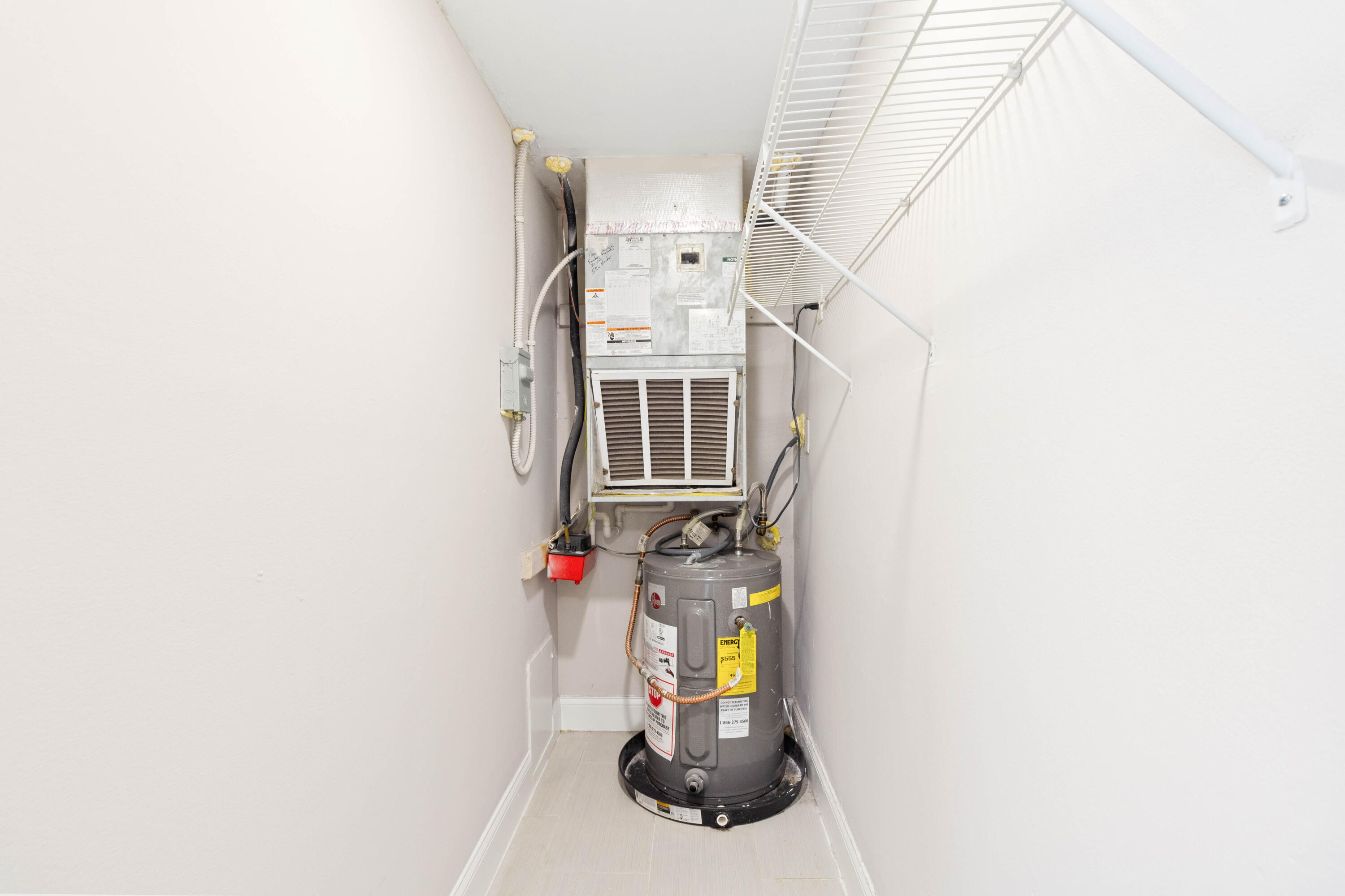 330 West Camino Real, Unit 4 Boca Raton, FL 33432 - Photo 14 of 19 330WCAMINOREALUNIT4-15