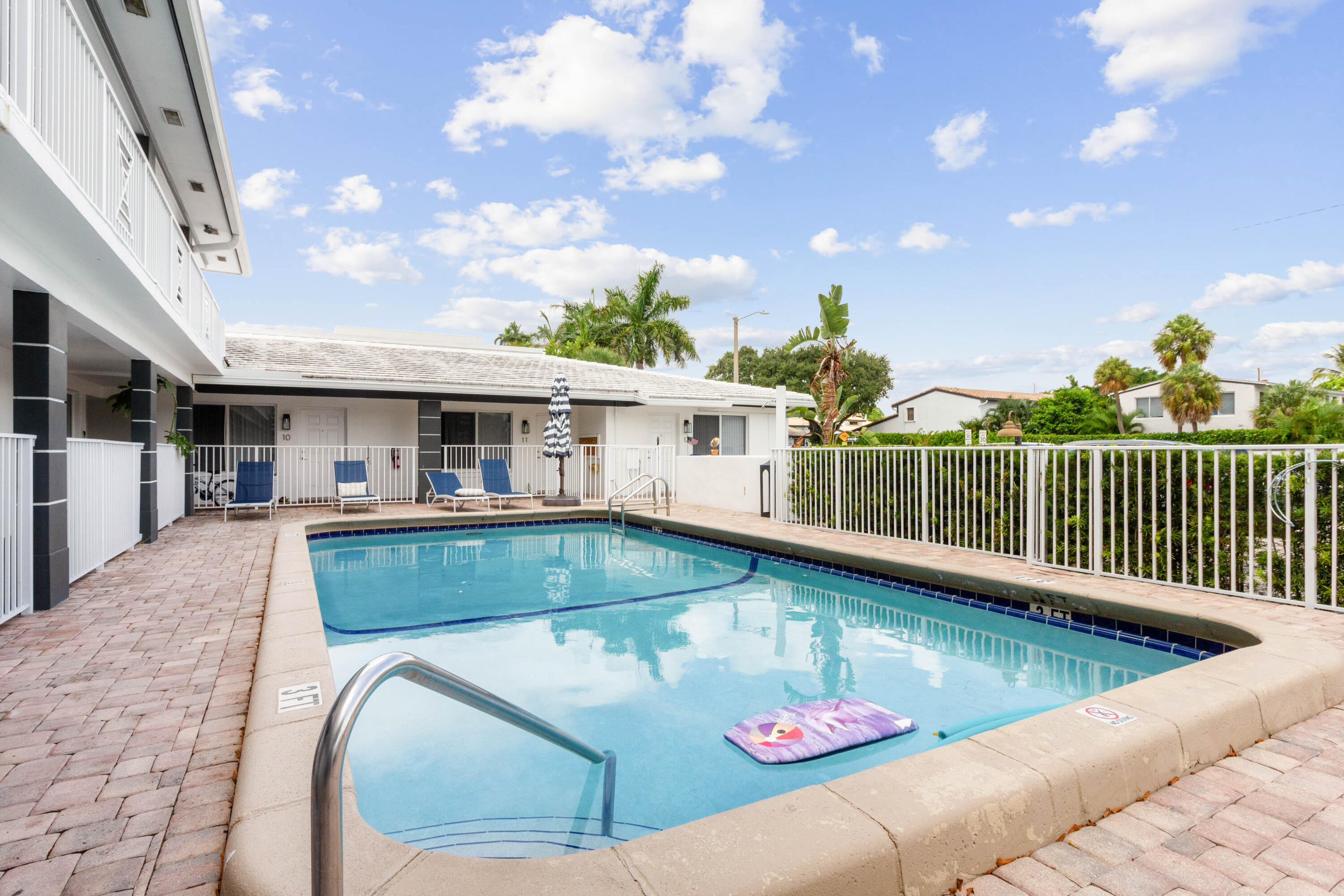330 West Camino Real, Unit 4 Boca Raton, FL 33432 - Photo 2 of 19 330WCAMINOREALUNIT4-3