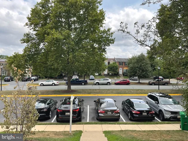 $2,800 | 1027 Travis Lane, Gaithersburg, MD 20879