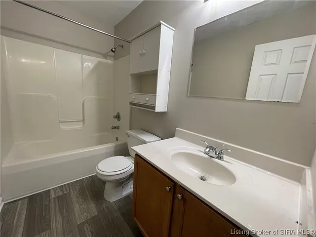 $1,195 | 4226 Grant Line Road, New Albany, IN 47150