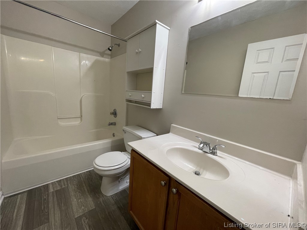 4226 Grant Line Road New Albany, IN 47150 - Photo 8 of 9