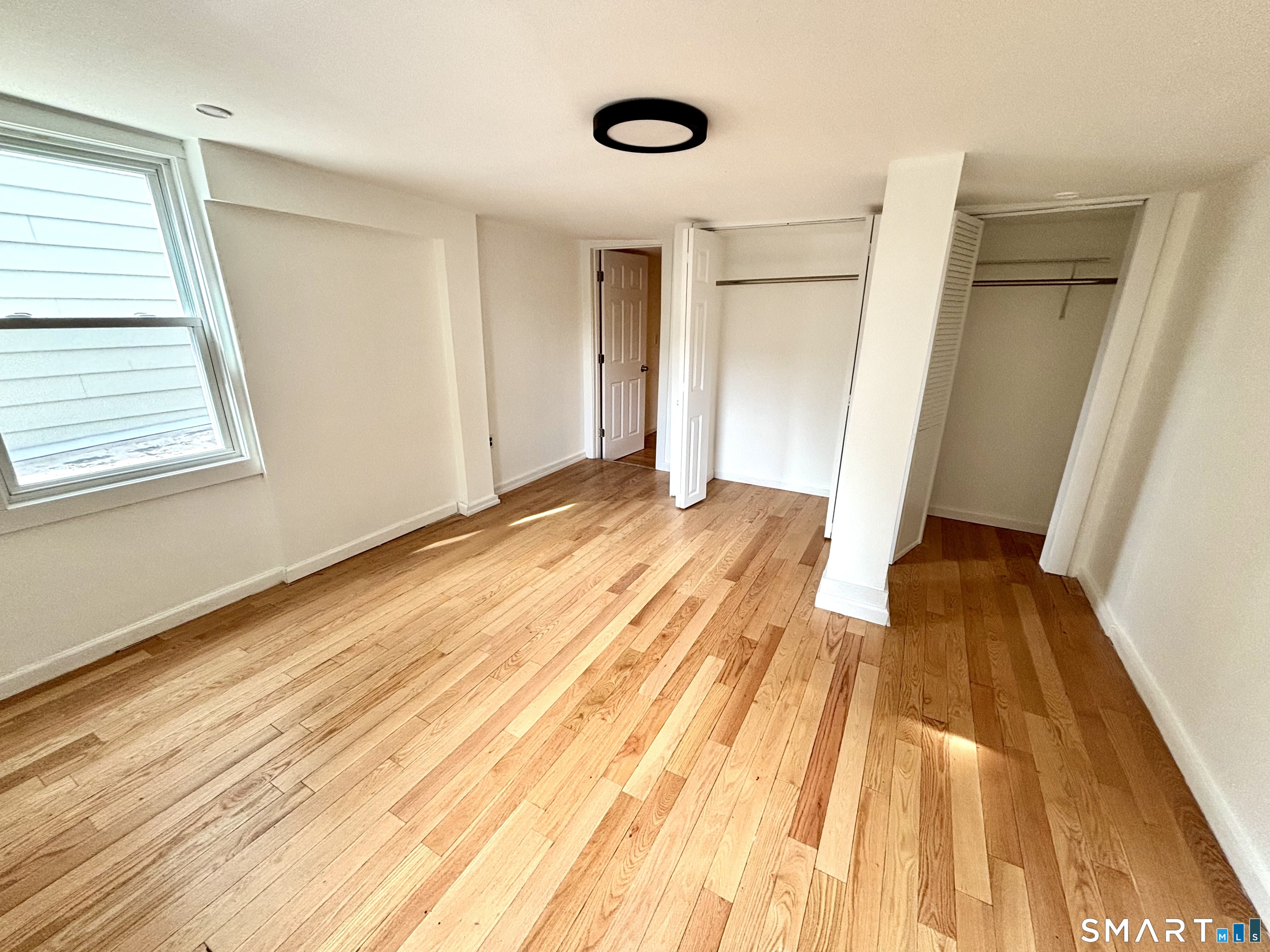 582 Main Street Middletown, CT 06457 - Photo 6 of 11