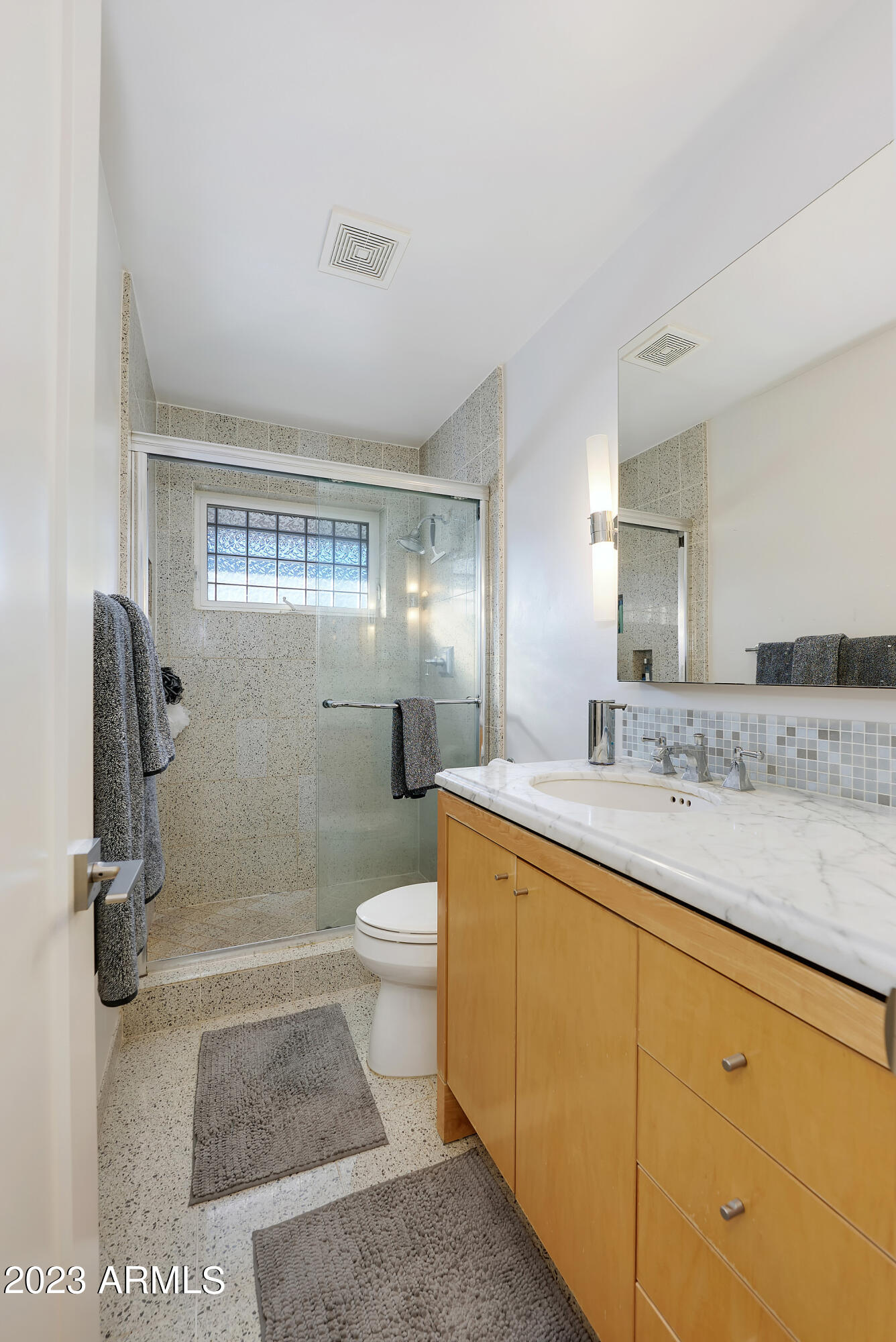 1203 West Colter Street Phoenix, AZ 85013 - Photo 12 of 20 Primary Bathroom