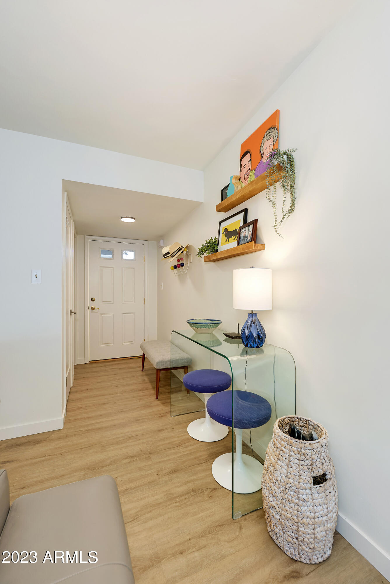 1203 West Colter Street Phoenix, AZ 85013 - Photo 4 of 20 Entry way