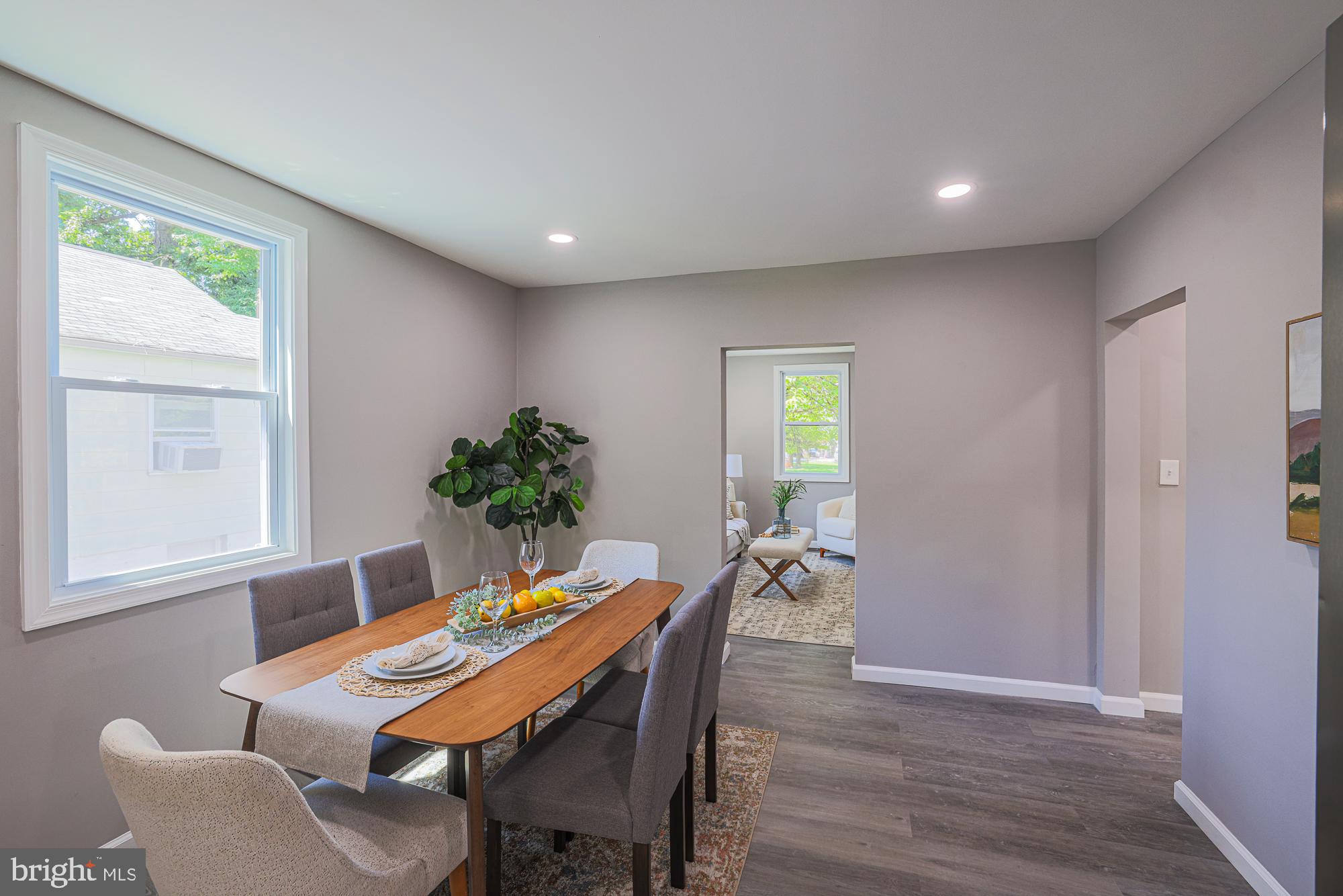 7665 Old Battle Grove Road Baltimore, MD 21222 - Photo 11 of 32 Dining Room