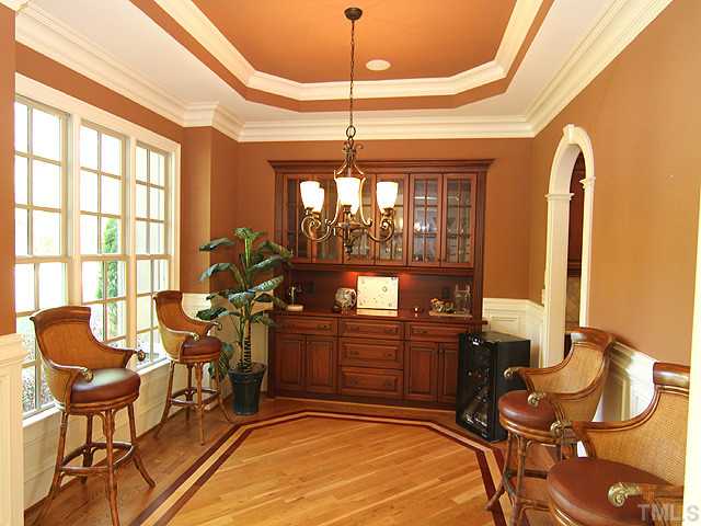 6828 Mactavish Way Raleigh, NC 27613 - Photo 7 of 25 a room with furniture