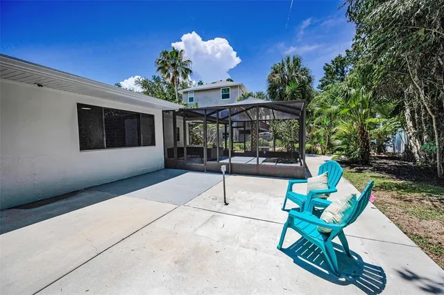 $629,900 | 112 Peterson Lane, Palm Harbor, FL 34683