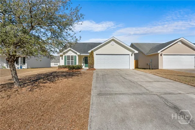 $2,100 | 7 Halyard Drive, Port Wentworth, GA 31407