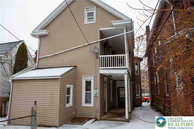 $249,900 | 30 2nd Street, Unit 3032, Slatington, PA 18080