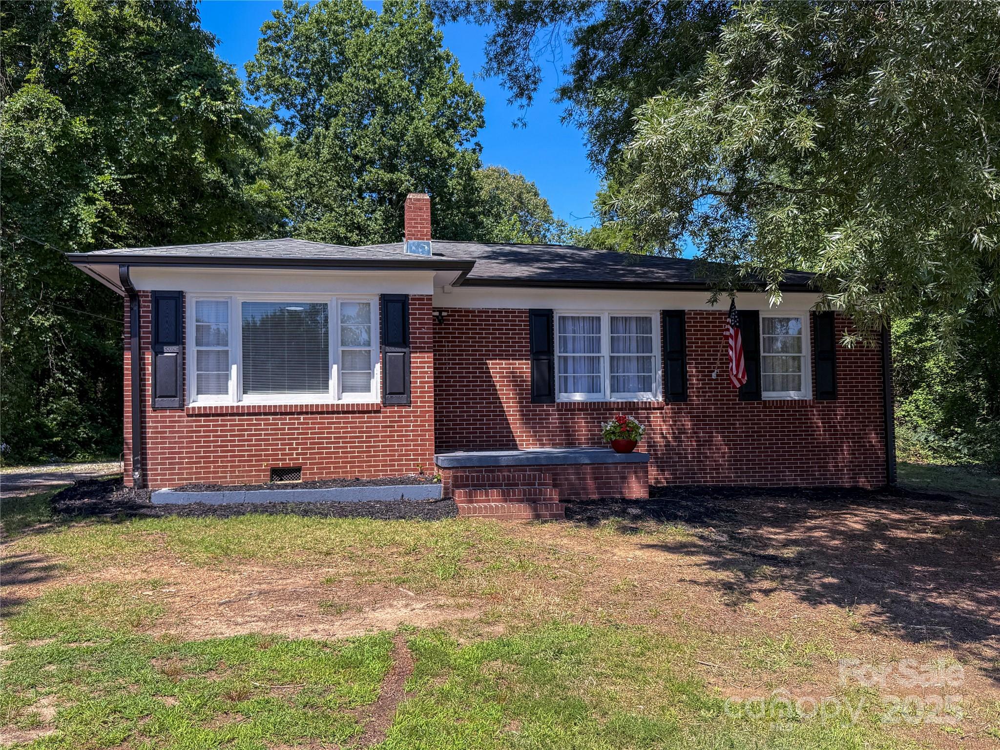 2114 Connelly Springs Road Lenoir, NC 28645 - Photo 3 of 15 Gallery Image 3