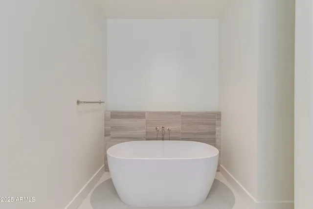 a view of terrace with city view