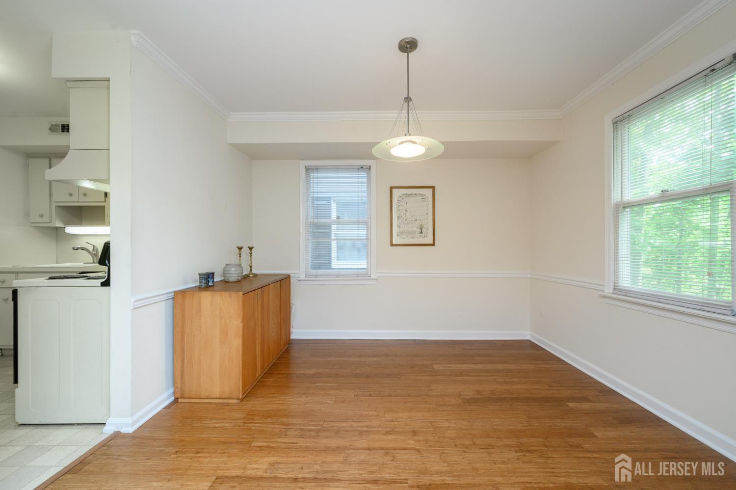 28 Countryside Drive Basking Ridge, NJ 07920 - Photo 7 of 19