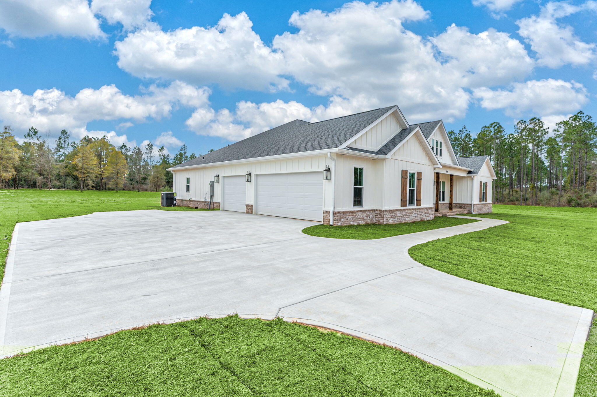 3504 Plympton Road Laurel Hill, FL 32567 - Photo 58 of 62 a view of outdoor space yard and front view of a house