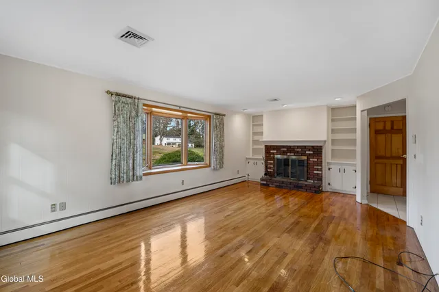 $3,250 | 167 Wood Dale Drive, Clifton Park, NY 12019