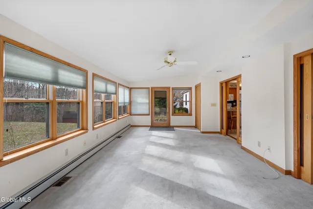 $3,250 | 167 Wood Dale Drive, Clifton Park, NY 12019