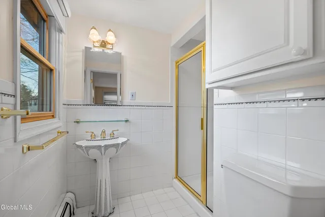 $3,250 | 167 Wood Dale Drive, Clifton Park, NY 12019