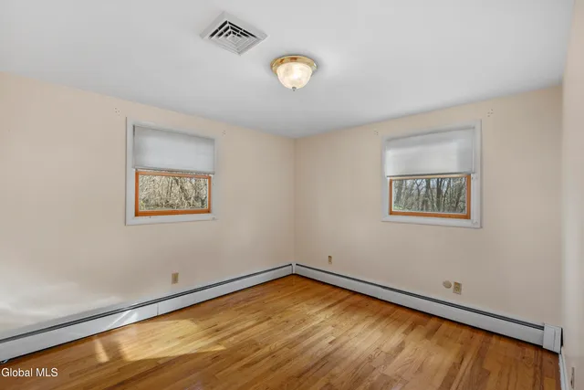 $3,250 | 167 Wood Dale Drive, Clifton Park, NY 12019