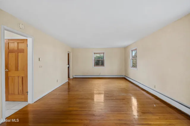 $3,250 | 167 Wood Dale Drive, Clifton Park, NY 12019