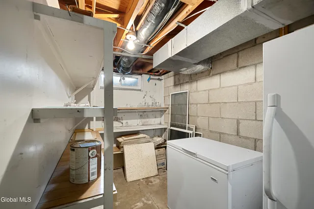 $3,250 | 167 Wood Dale Drive, Clifton Park, NY 12019