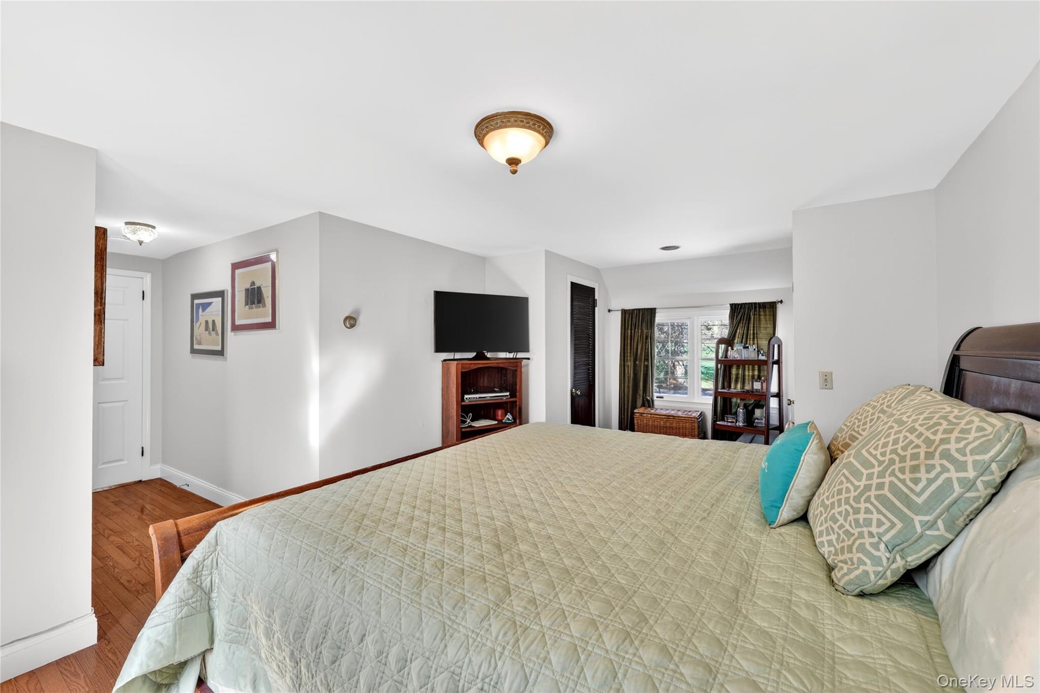 18 Taylor Road Elmsford, NY 10523 - Photo 16 of 29