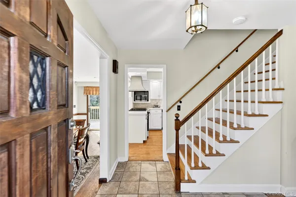 $849,000 | 18 Taylor Road, Elmsford, NY 10523