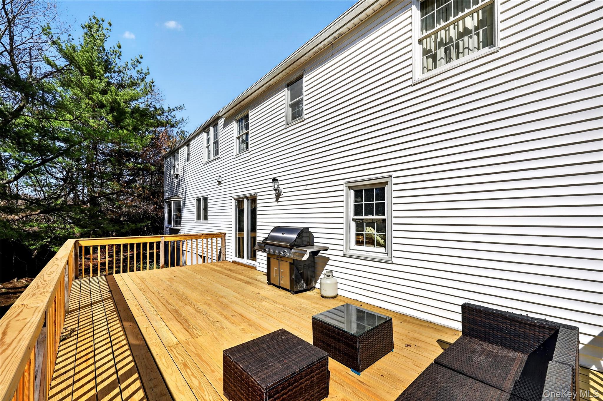 18 Taylor Road Elmsford, NY 10523 - Photo 25 of 29