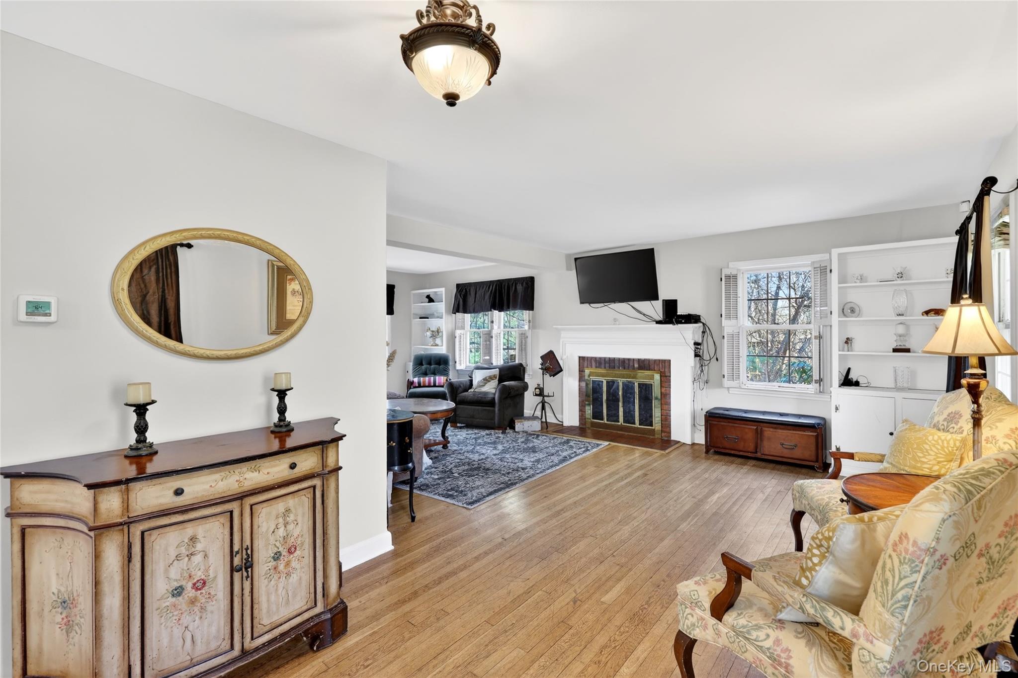 18 Taylor Road Elmsford, NY 10523 - Photo 5 of 29