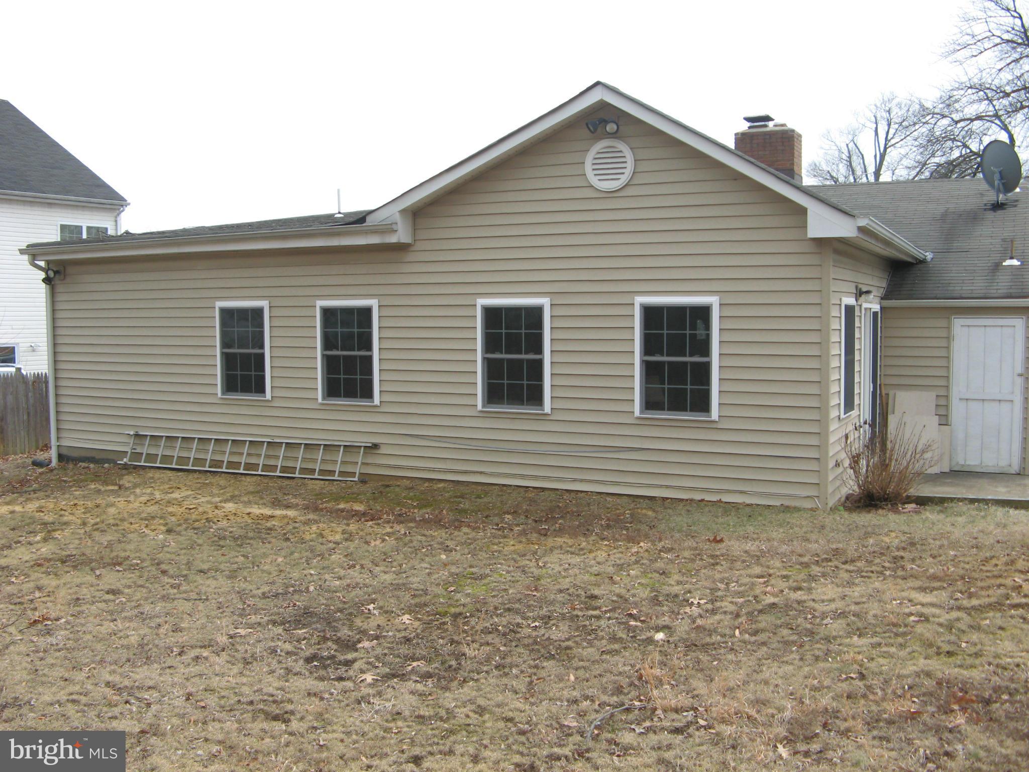 7302 Old Keene Mill Road Springfield, VA 22150 - Photo 4 of 28