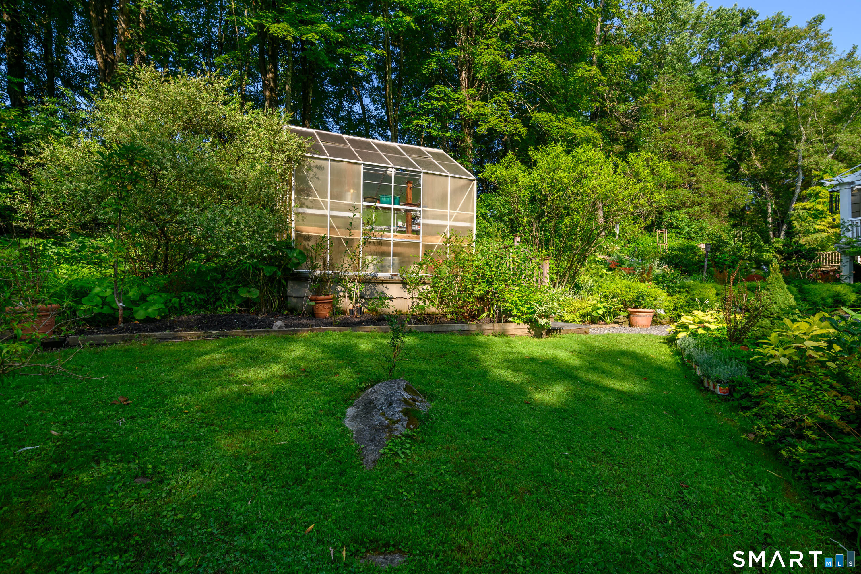 48 Hop Brook Road Brookfield, CT 06804 - Photo 28 of 40