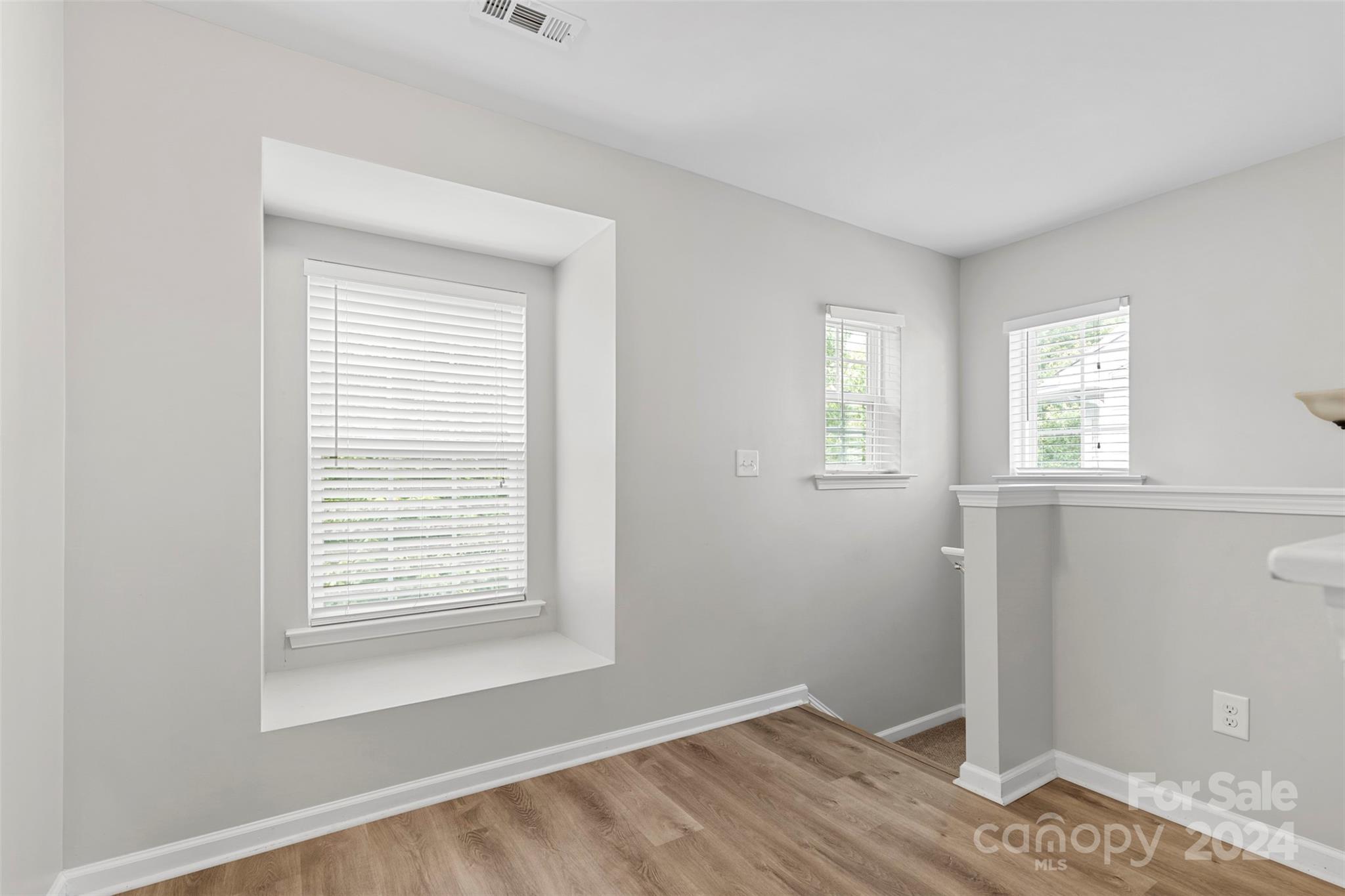 9204 Seamill Road Charlotte, NC 28278 - Photo 12 of 33 Gallery Image 12