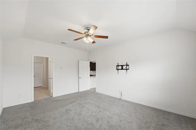 $2,000 | 121 Newsom Drive, Royse City, TX 75189