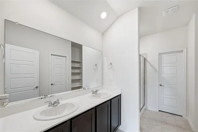 $2,000 | 121 Newsom Drive, Royse City, TX 75189