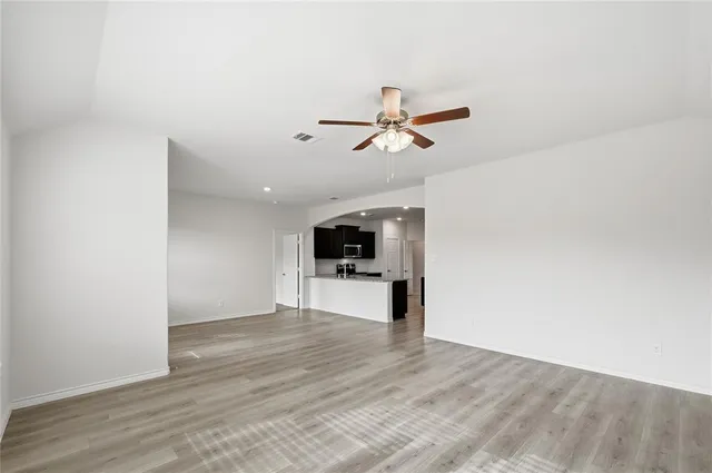 $2,000 | 121 Newsom Drive, Royse City, TX 75189