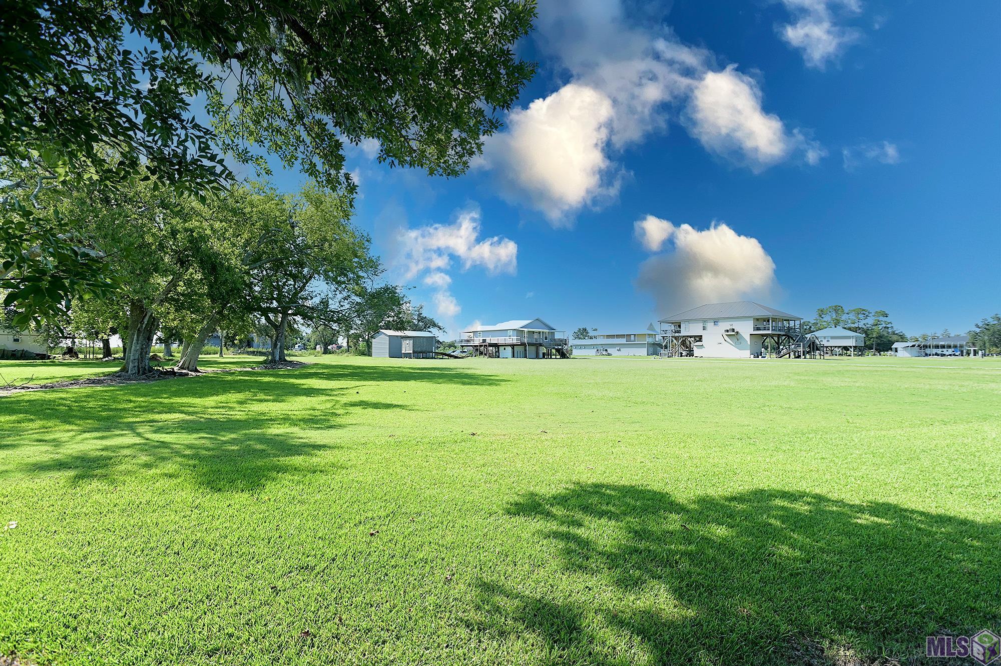 1805 Dr Beatrous Road Theriot, LA 70397 - Photo 3 of 21