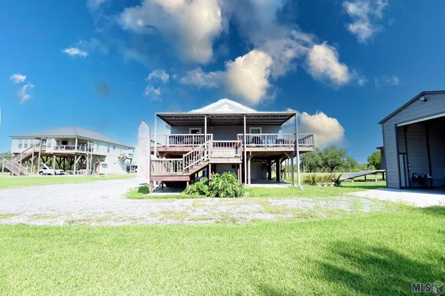 $305,000 | 1805 Dr Beatrous Road, Theriot, LA 70397