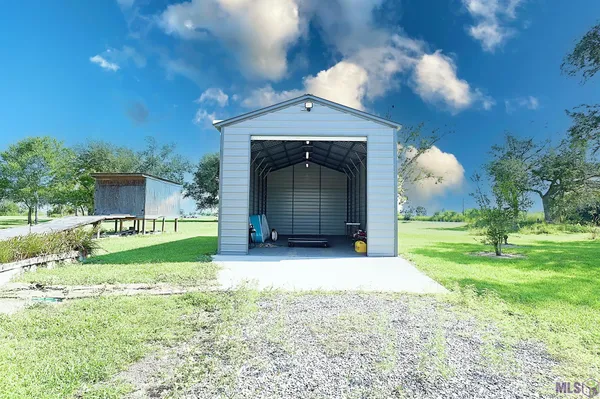 $299,000 | 1805 Dr Beatrous Road, Theriot, LA 70397