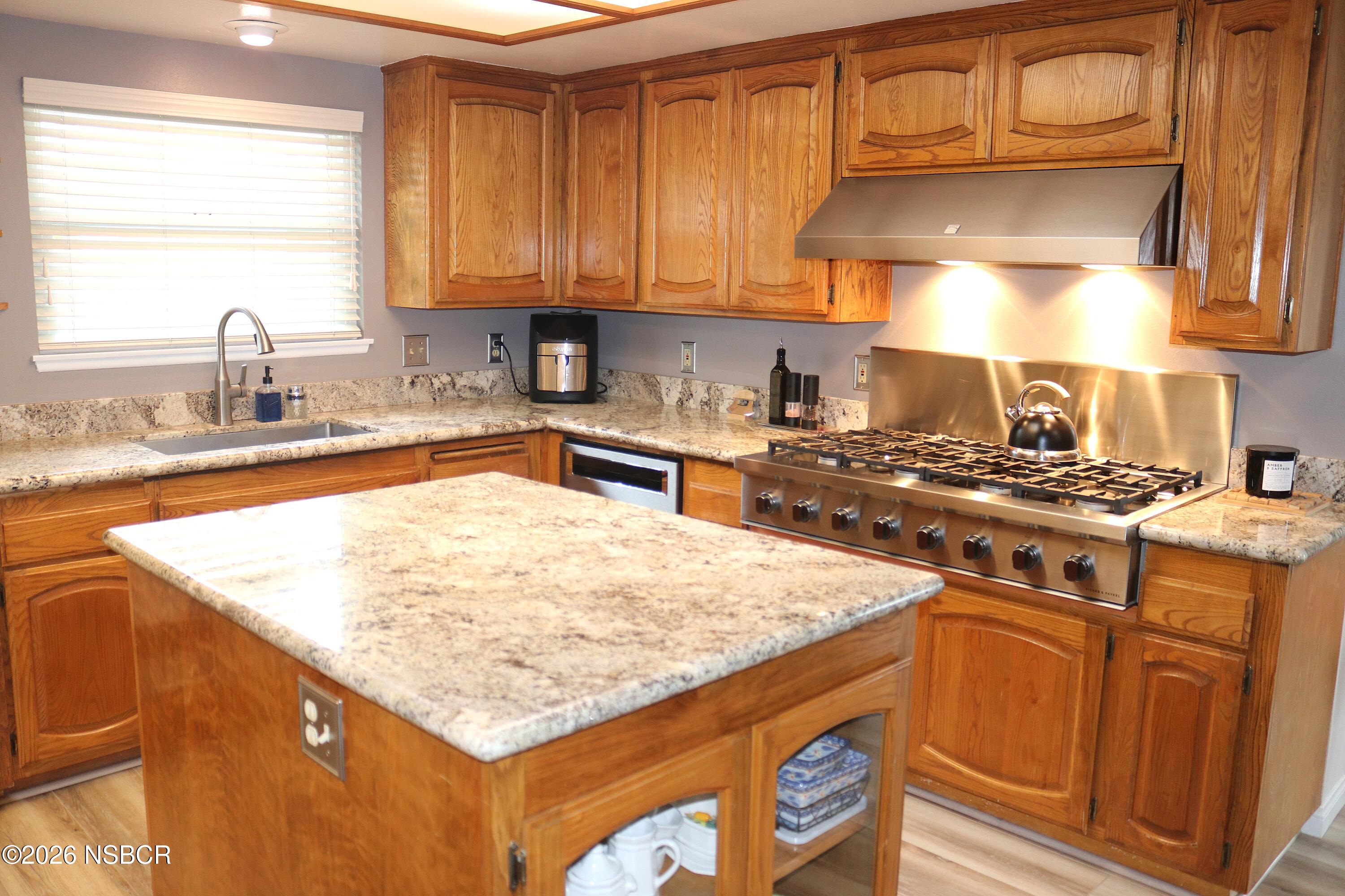 812 North D Street Lompoc, CA 93436 - Photo 2 of 34 Kitchen