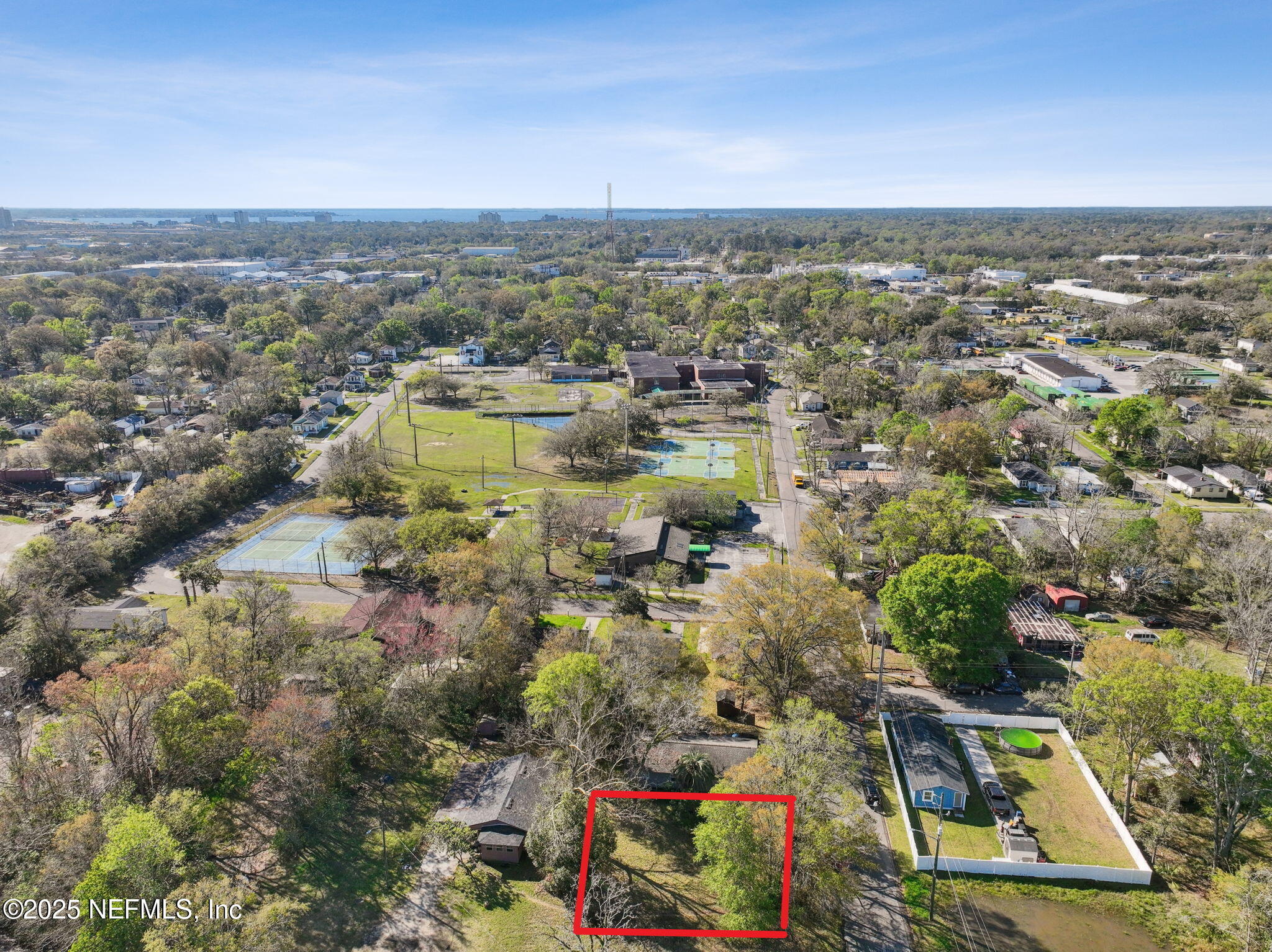 0 Line Street Jacksonville, FL 32209 - Photo 10 of 21 10-web-or-mls-1111 Line St-7 with lines